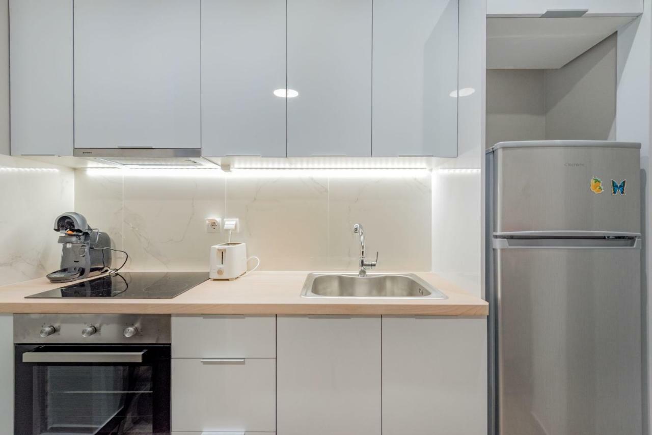 Stylish & Bright Apartment In The City Centre 扎金索斯镇 外观 照片