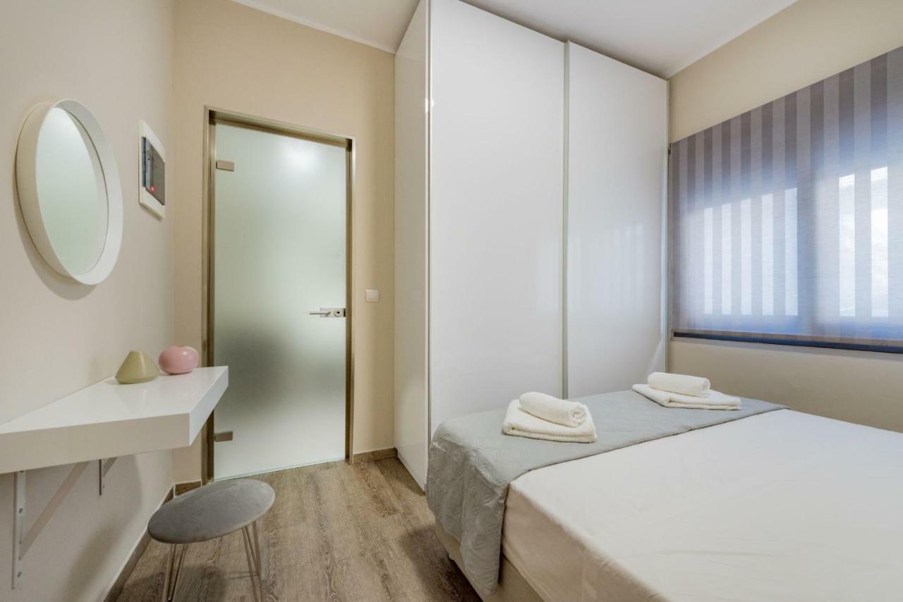 Stylish & Bright Apartment In The City Centre 扎金索斯镇 外观 照片